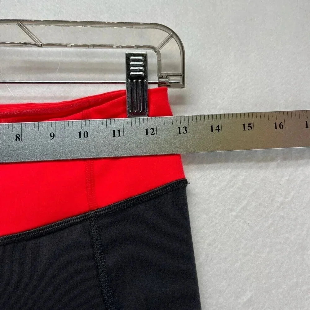 Lululemon Pants Womens Size 4 Gather & Crow Crop Athletic Workout Yoga Black Red - Picture 10 of 11